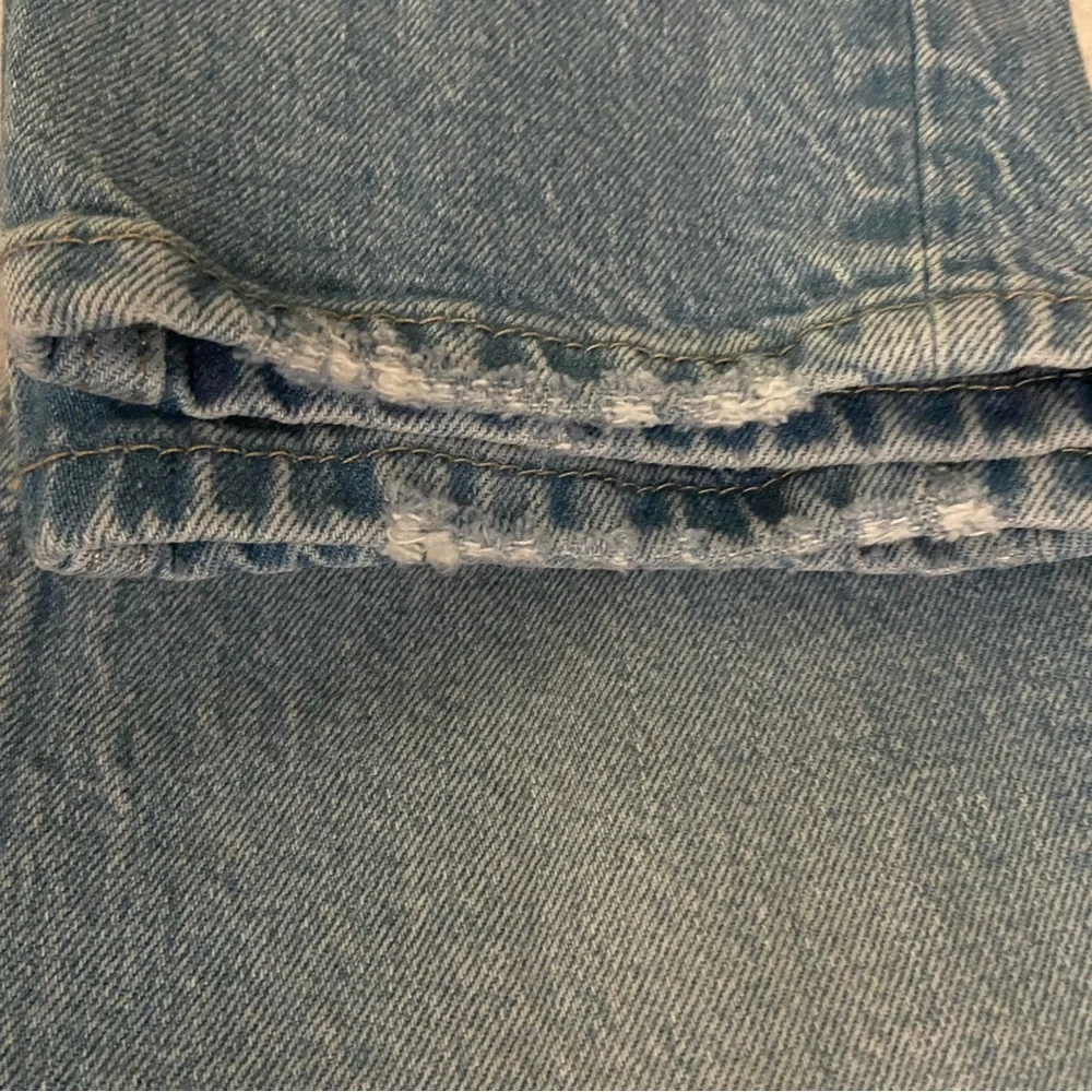 Zara Mom Fit Comfort Jeans size 4  High waisted